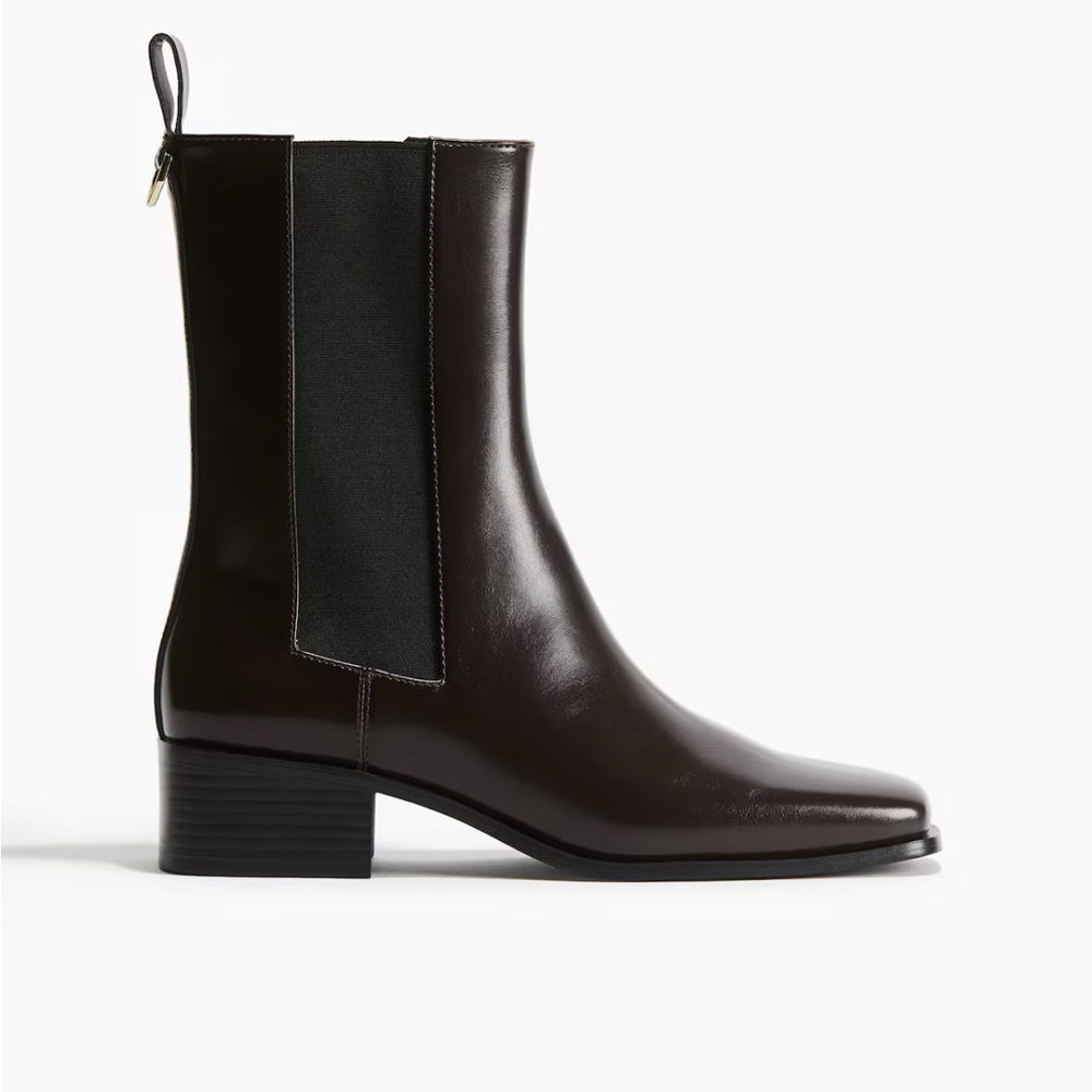 H&M Chelsea Boots